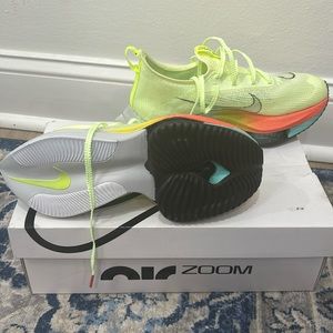 Women Air Zoom aplhafly next